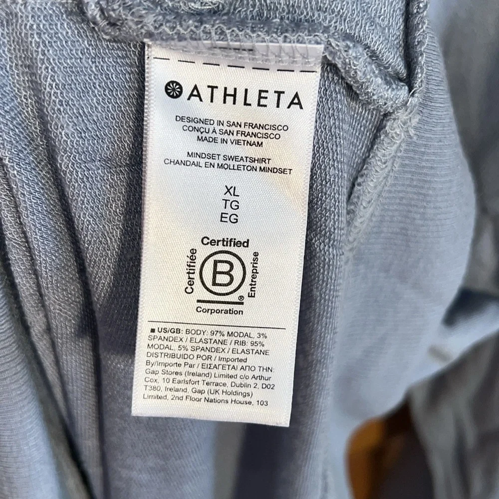Athleta Mindset Sweatshirt - Picture 10 of 10